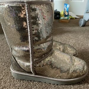 Ugg Sequin Short Boot (Make an offer).